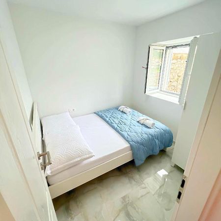 Apartman Laura 米利尼 外观 照片